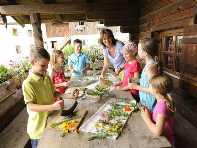 Kräuter Küche auf dem Daxlbergerhof im Chiemgau