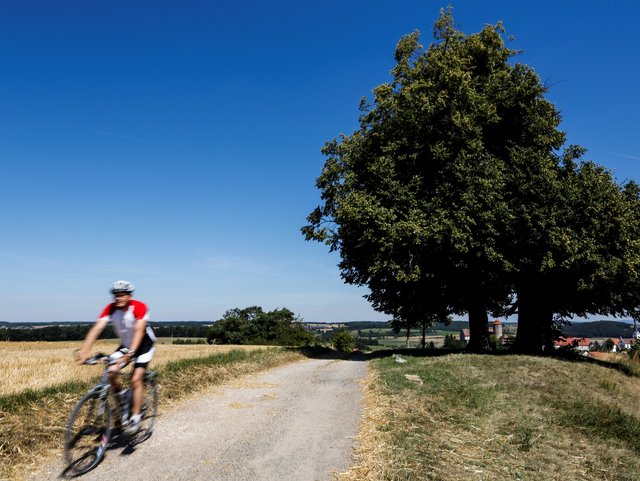 Radtouren in Natur der Mittelgebirge direkt vom Ferienhof aus