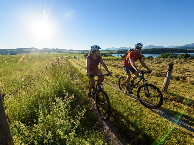 Mit dem Fahrrad das Blaue Land erkunden