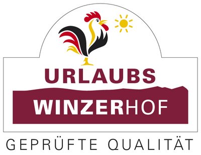 Gütesiegel Qualitätsgeprüfter UrlaubsWinzerhof der Bundesarbeitsgemeinschaft für Urlaub auf dem Bauernhof und Landtourismus in Deutschland e.V.