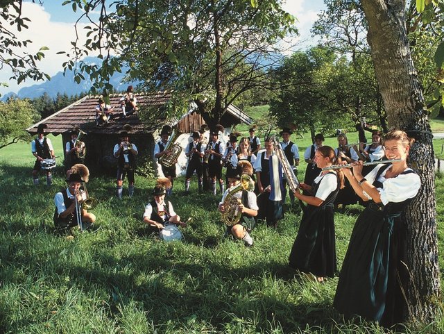 Musikkapelle Brauchtum in der Region Berchtesgadener Land Rupertiwinkel