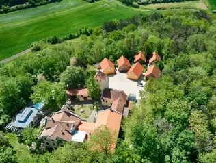 6 Ferienhäuser für bis zu je 5 Personen