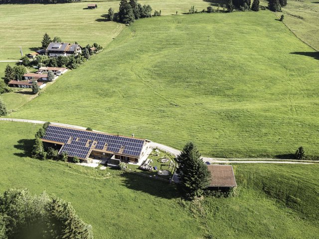 Idyllische Lage der Berghütte von Oben