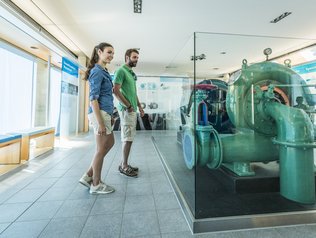 Walchenseekraftwerk mit Infos im Museum