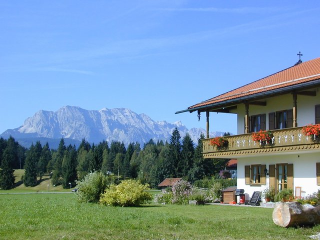 Traumhafter Ausblick vom Baur auf die Alpen