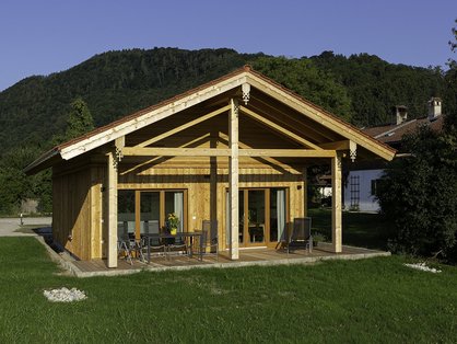 Eigenes Chalet aus Holz © Niederauer-Hof Chalets aus Holz auf dem Bauernhof
