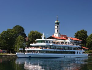 Schifffahrt auf dem Starnberger See mit der MS Starnberg