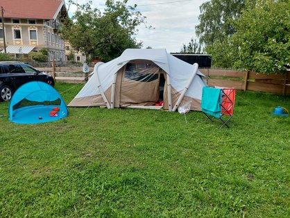 Im Zelt übernachten auf dem Landhof © Brunnerhof Viel Platz für Camping im Zelt auf dem Landhof