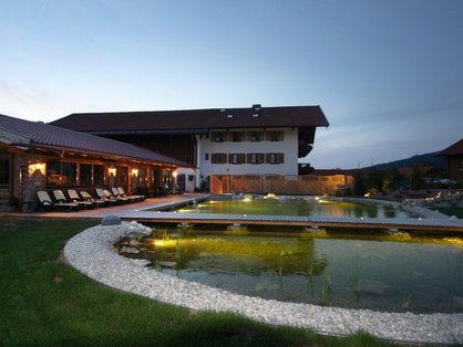 Nach dem Wellness im Schwimmteich auf dem Landhof baden