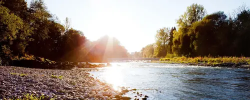 Entlang der Alz - © Zweckverband Erholungs- und Tourismusregion Inn-Salzach