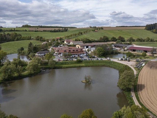 Luftaufnahme vom Kollerhof