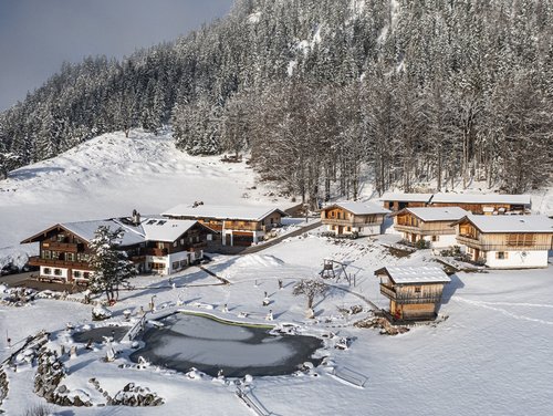 Ettlerlehen aus der Luft © Andreas Kern Luftaufnahme des Hofes