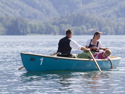 Rudern auf dem Kochelsee © T. Kujat Ein Tour mit dem Ruderboot auf dem Kochelsee