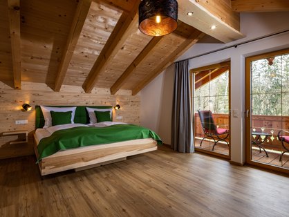 Viel Platz im Schlafzimmer des Chalets