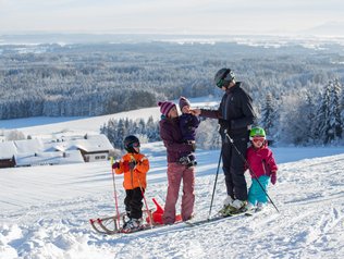 Eigenen Abfahrt zum Bauernhof © Bussjägerhof Die eigene Skiabfahret bis vor die Haustür des Hofes