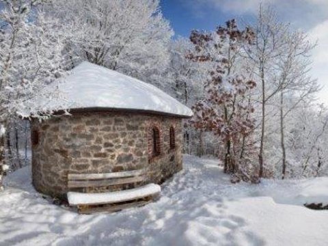 Winterpanorama Ebenstein mit Blick übers Donautal nach Österreich