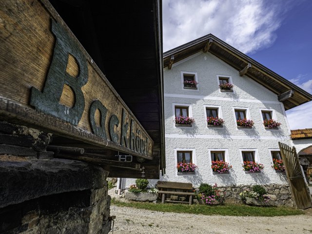 Backhäusel am Hof zum Brotbacken