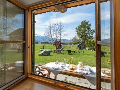 Ausblick vom Erharthof heraus