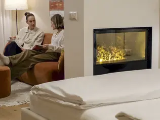 Entspannte Momente am Kamin © Andreas Kern Entspannte Momente am Kamin