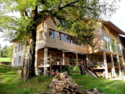 Urlaubsdomizil in Holzbauweise © Melchior Hof Außergewöhnliche Unterkunft in Holzbauweise auf dem Landhof