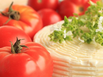 Mozarella mit Tomaten