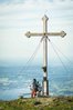 Ausblick auf den Tegernsee vom Gipfelkreuz